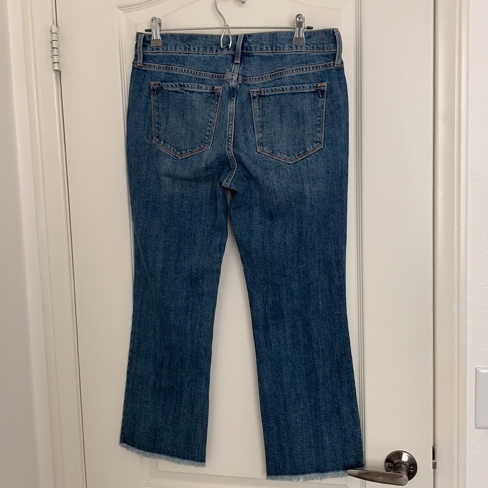 ON mid-rise cropped flares. - Picture 4 of 8